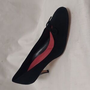 KATE SPADE ♠️ New Suede Black Bow Pumps
